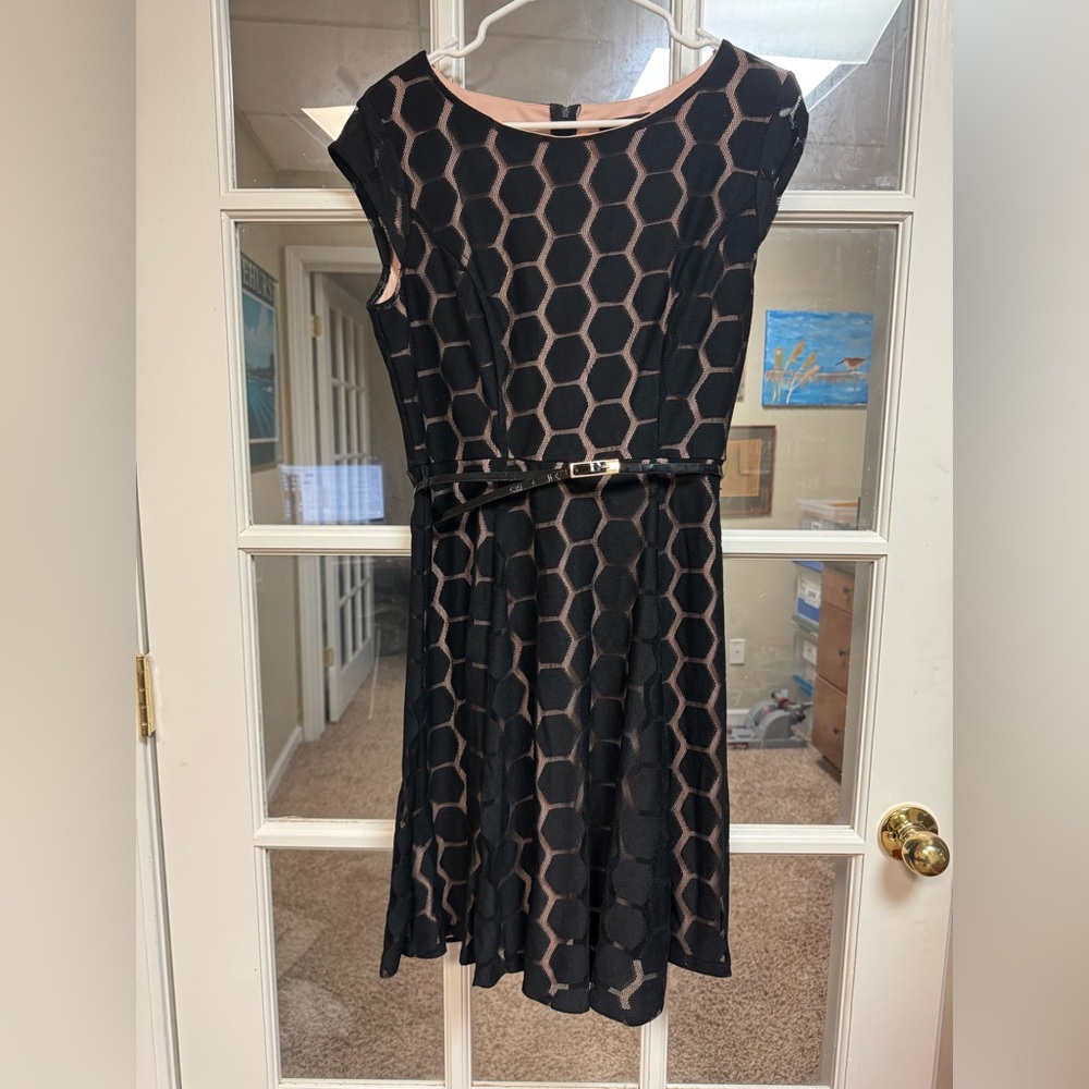 AUW Elegant Black Textured Belted Lined Dress Size 10
